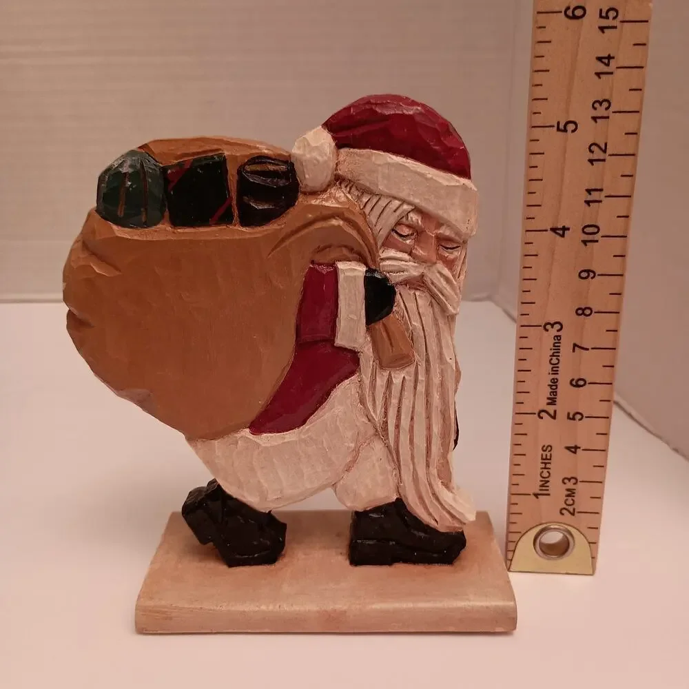 4 Old World Santas, Christmas Decorations, Resin, 1 Vintage Great Pre-owned Cond
